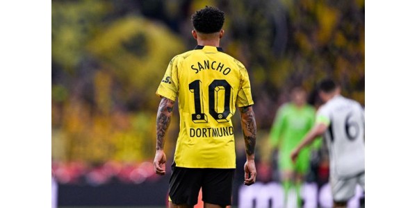 Jadon Sancho não atingiu o objetivo de vencer o campeonato no Borussia Dortmund